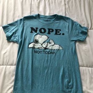 PEANUTS tee shirt